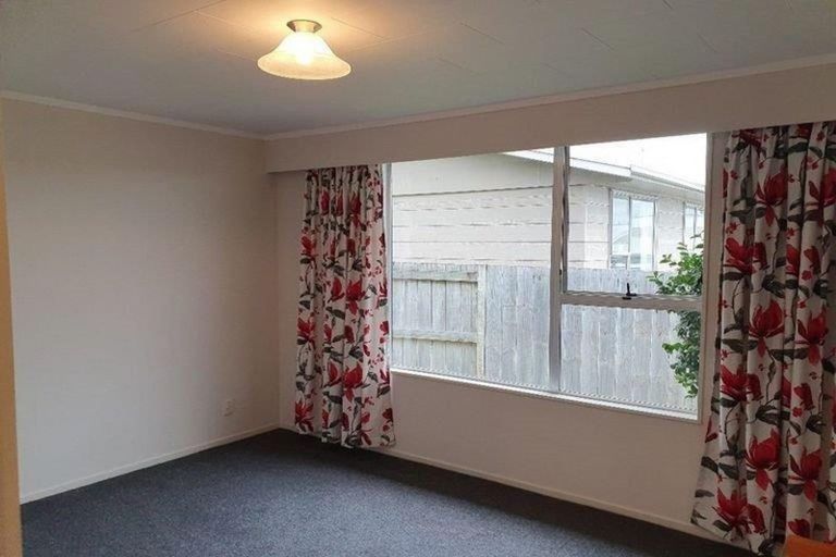 Photo of property in 26a Knightsbridge Place, Dinsdale, Hamilton, 3204