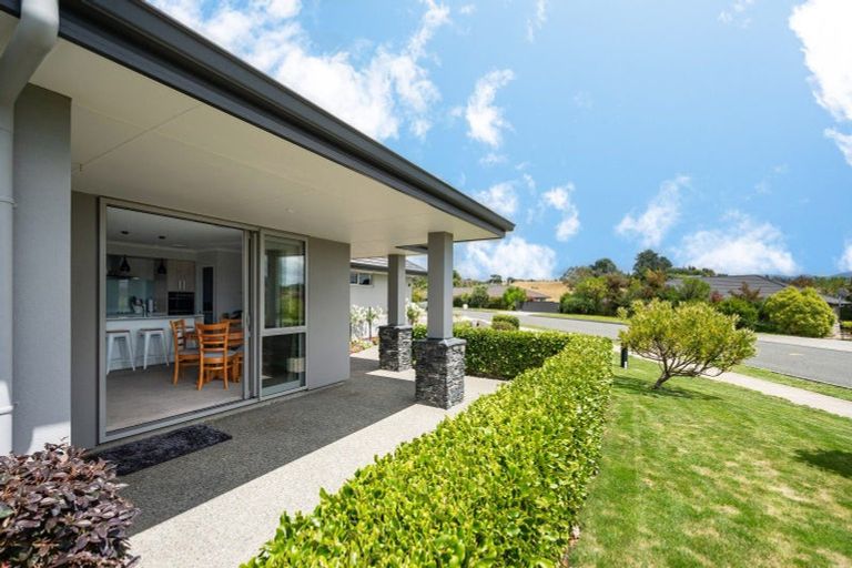 Photo of property in 11 Les Wakefield Road, Mapua, 7005