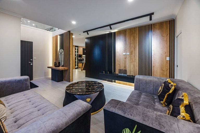Photo of property in 74 Tir Conaill Avenue, Flat Bush, Auckland, 2019