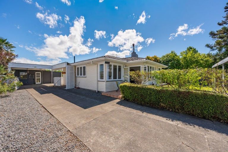 Photo of property in 109 Havelock Road, Havelock North, 4130