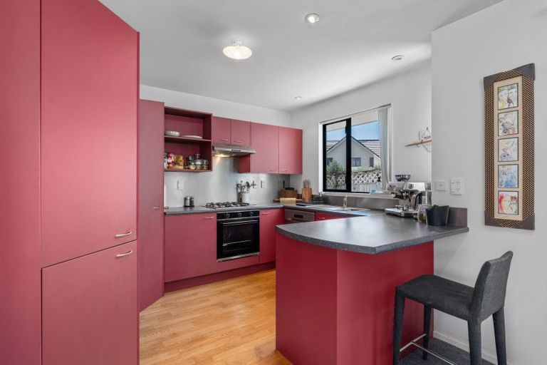 Photo of property in 3a Heather Place, Picton, 7220