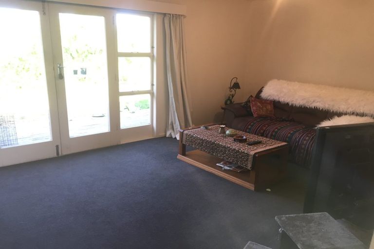 Photo of property in 5 Gunn Street, Te Anau, 9600