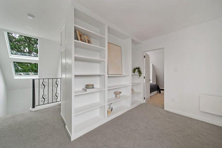 Photo of property in 10 Tripp Place, Ilam, Christchurch, 8041