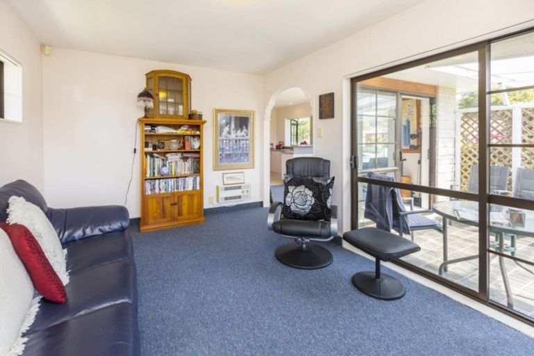 Photo of property in 14a Holdsworth Avenue, Trentham, Upper Hutt, 5018