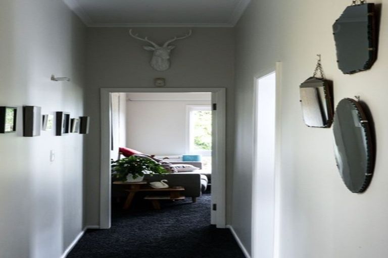 Photo of property in 72 Todman Street, Brooklyn, Wellington, 6021