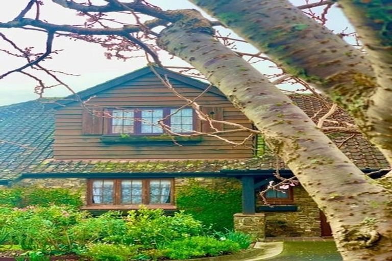 Photo of property in 8 Point Road, Monaco, Nelson, 7011