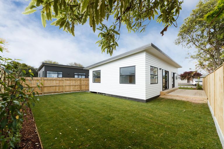 Photo of property in 4a Oriana Place, Highbury, Palmerston North, 4412