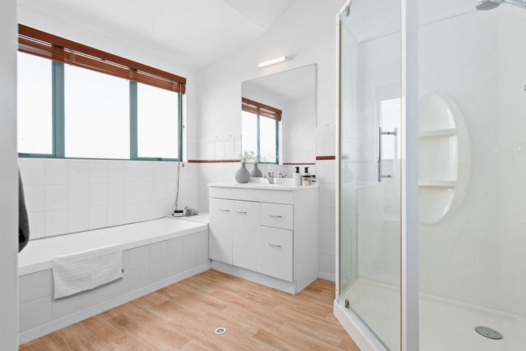 Photo of property in 14 Bramley Drive, Rototuna, Hamilton, 3210