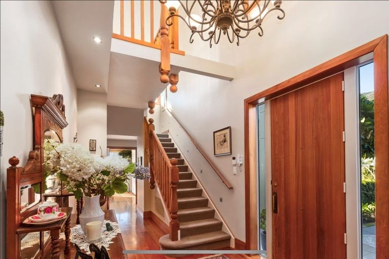 Photo of property in 7 Maire Street, Eastbourne, Lower Hutt, 5013