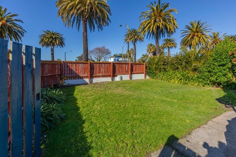 Photo of property in 1/165 Kennedy Road, Marewa, Napier, 4110