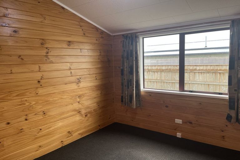 Photo of property in 120 Limbrick Street, Terrace End, Palmerston North, 4410