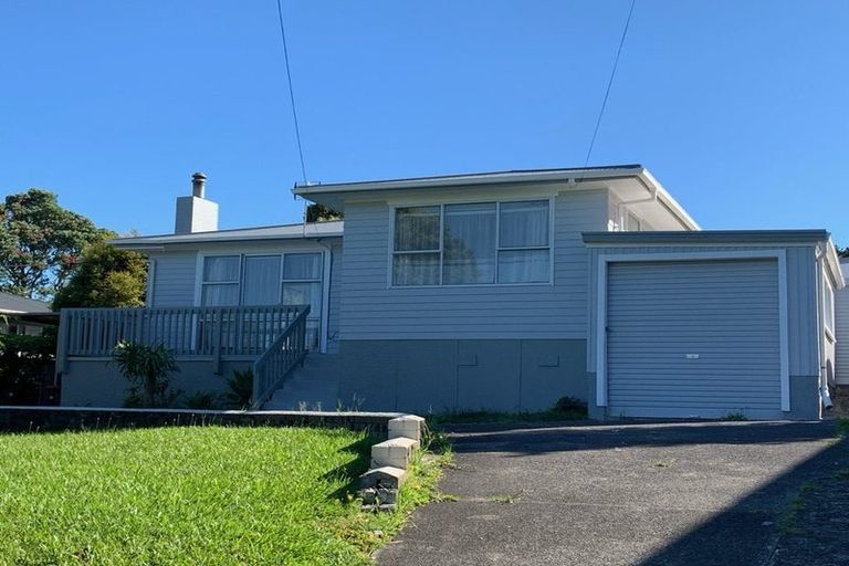 Photo of property in 41 Parrs Cross Road, Henderson, Auckland, 0612