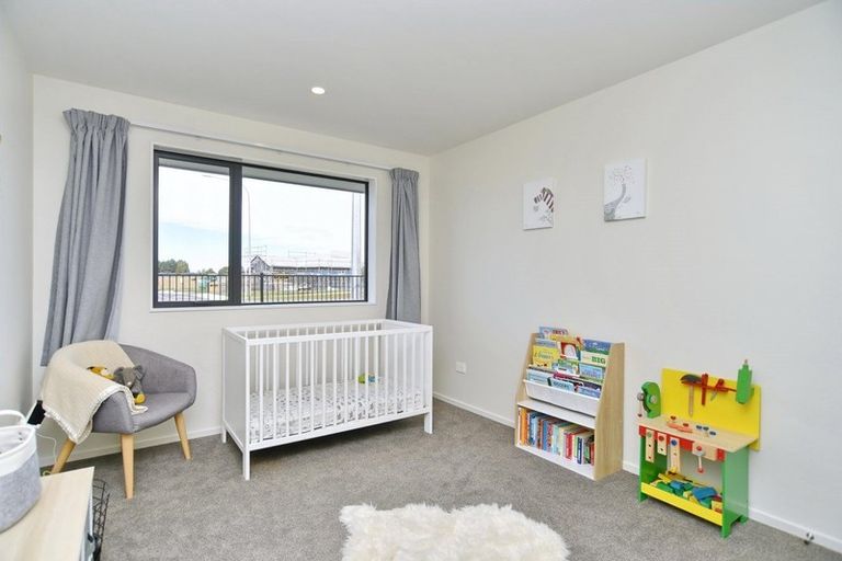 Photo of property in 21 Quinn Crescent, Woodend, 7610