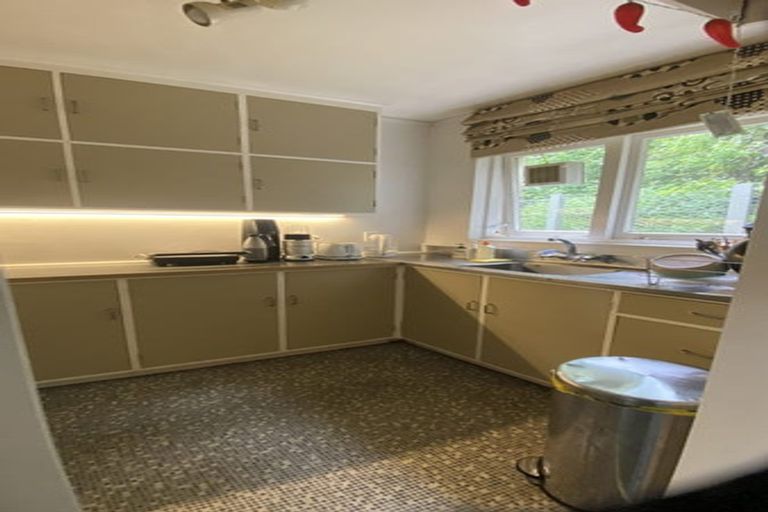 Photo of property in 1/31 Homebush Road, Khandallah, Wellington, 6035