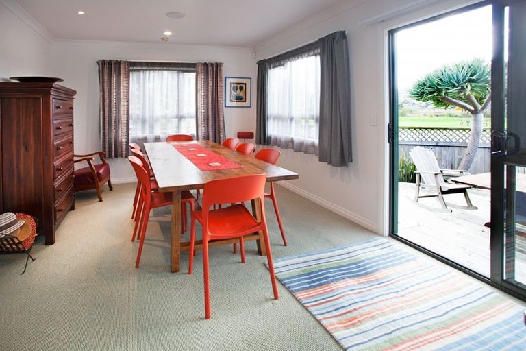 Photo of property in 83 Manaia Road, Tairua, 3508