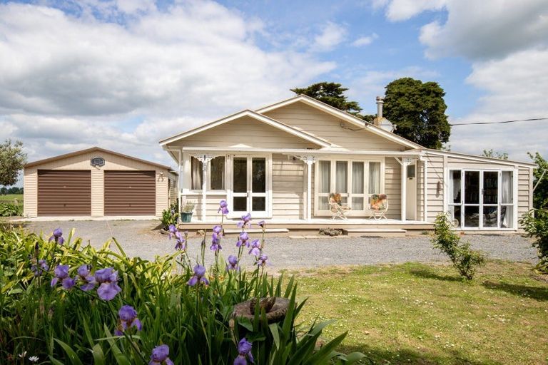 Photo of property in 898 State Highway 25, Waitakaruru, Thames, 3576