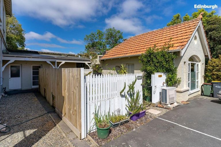 Photo of property in Claremont House, 24 Melrose Street, Roslyn, Dunedin, 9010
