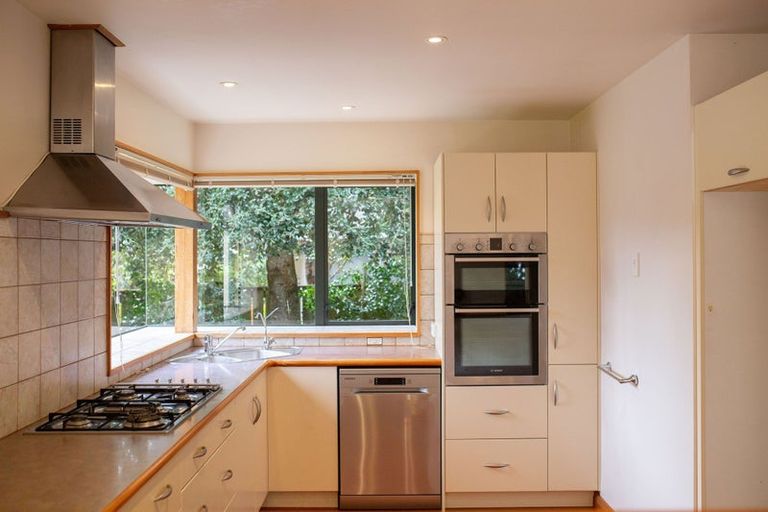 Photo of property in 13 Horopito Road, Waikanae, 5036