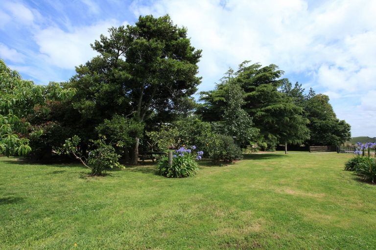 Photo of property in 56 Matakotea Road, Raglan, 3295