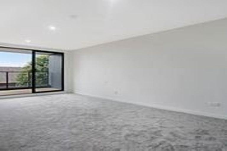 Photo of property in 209/8 Gray Avenue, Mangere East, Auckland, 2024