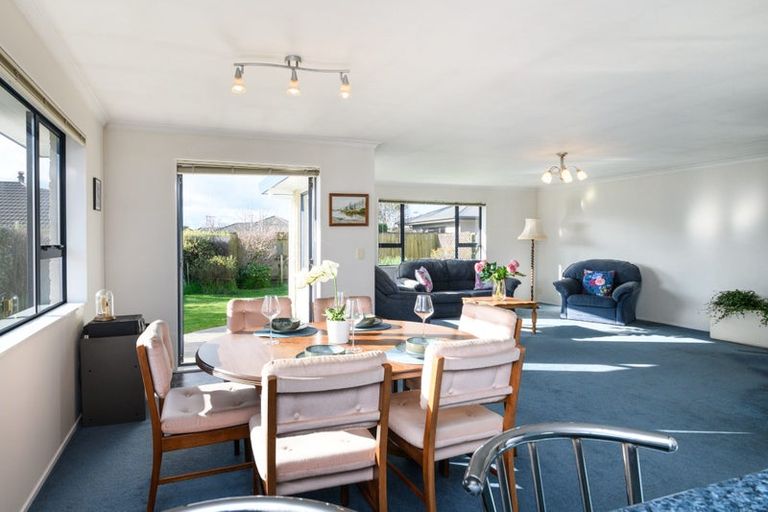 Photo of property in 93 Peter Hall Drive, Kelvin Grove, Palmerston North, 4414