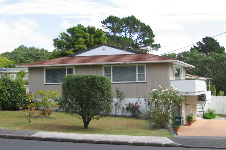 Photo of property in 180 Beach Road, Campbells Bay, Auckland, 0630