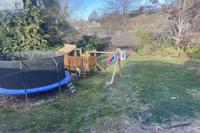 Photo of property in 18 Burgess Street, Pleasant Point, 7903