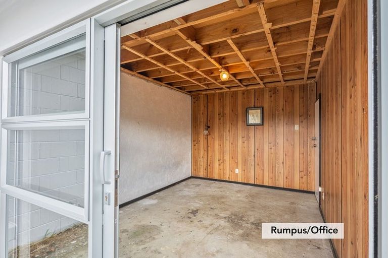 Photo of property in 6 Lindale Grove, Waikanae Beach, Waikanae, 5036