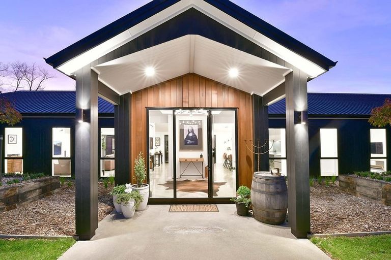 Photo of property in 110 Bryant Road, Karaka, Papakura, 2580