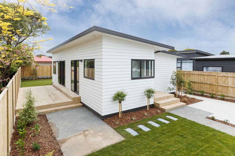 Photo of property in 4a Oriana Place, Highbury, Palmerston North, 4412