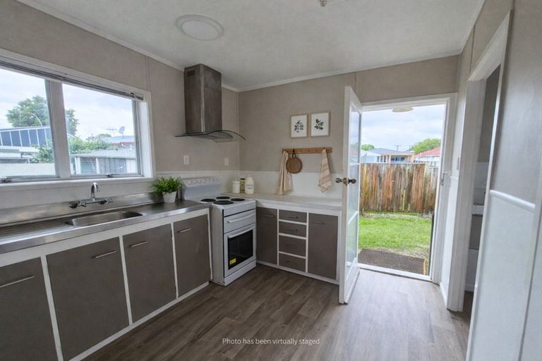 Photo of property in 4 Heather Place, Melville, Hamilton, 3206