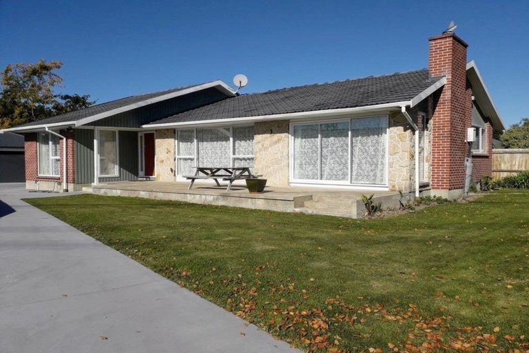 Photo of property in 22 Ashbourne Street, Burnside, Christchurch, 8053