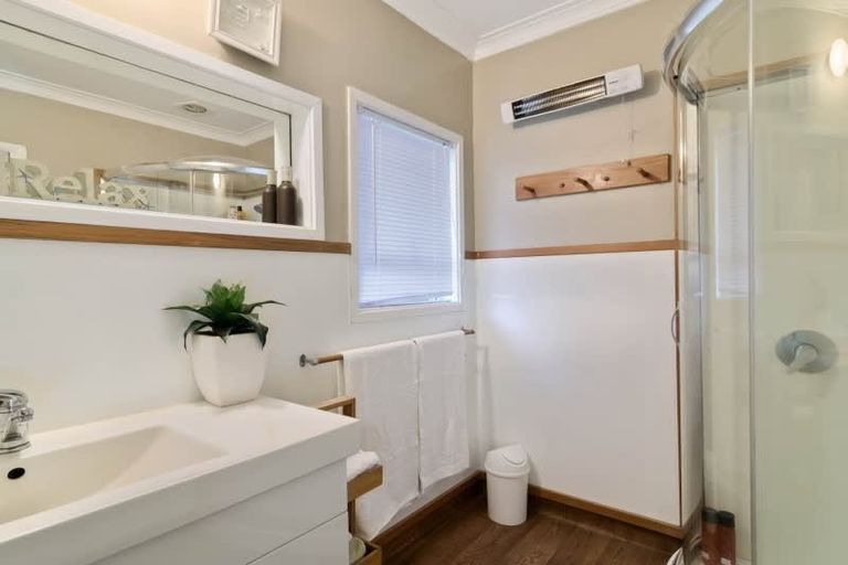 Photo of property in 6 Otonga Road, Springfield, Rotorua, 3015