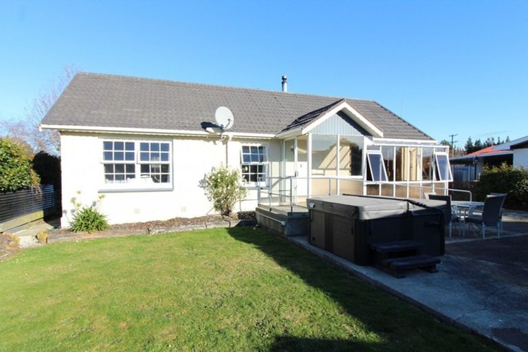 Photo of property in 14 Dejoux Road, Winton, 9720