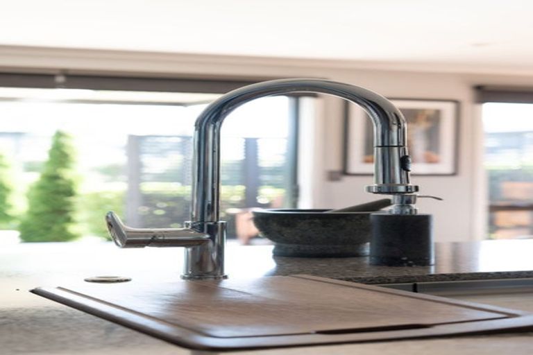 Photo of property in 7 Routhan Way, Carterton, 5713