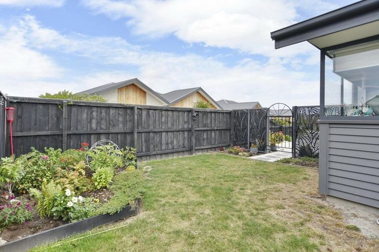 Photo of property in 5 Burke Lane, Amberley, 7410