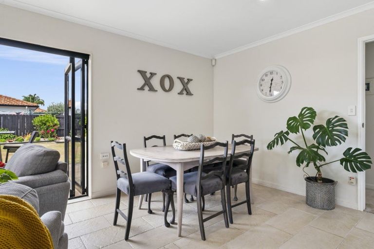 Photo of property in 31 Oreti Crescent, Papamoa Beach, Papamoa, 3118