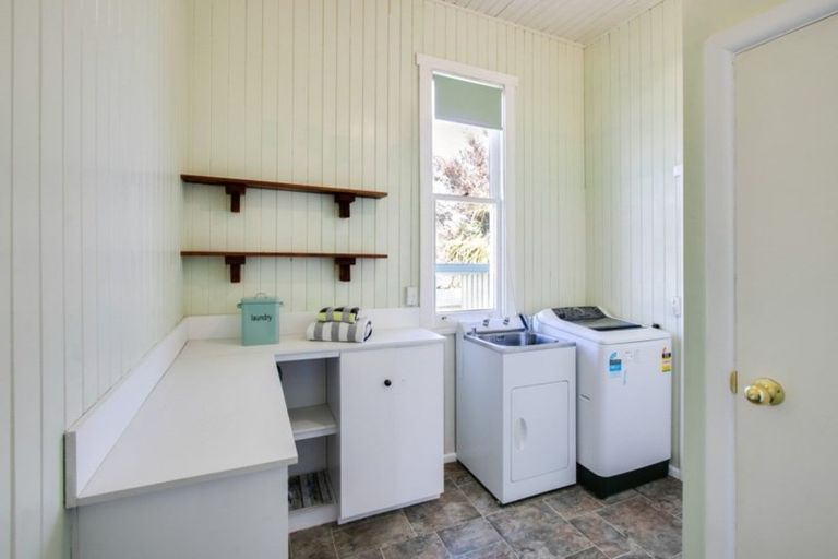 Photo of property in 801 Avenue Road East, Parkvale, Hastings, 4122