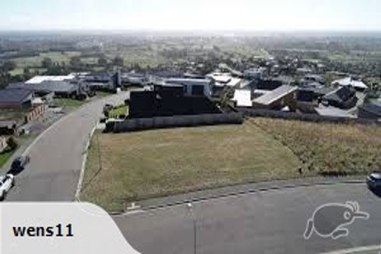 Photo of property in 102 Ravensdale Rise, Westmorland, Christchurch, 8025