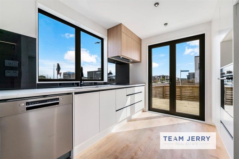 Photo of property in 55 Opoka Street, Papakura, 2110