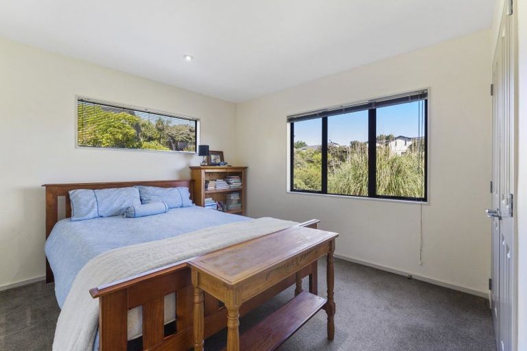 Photo of property in 26 Port Lane, Whitby, Porirua, 5024