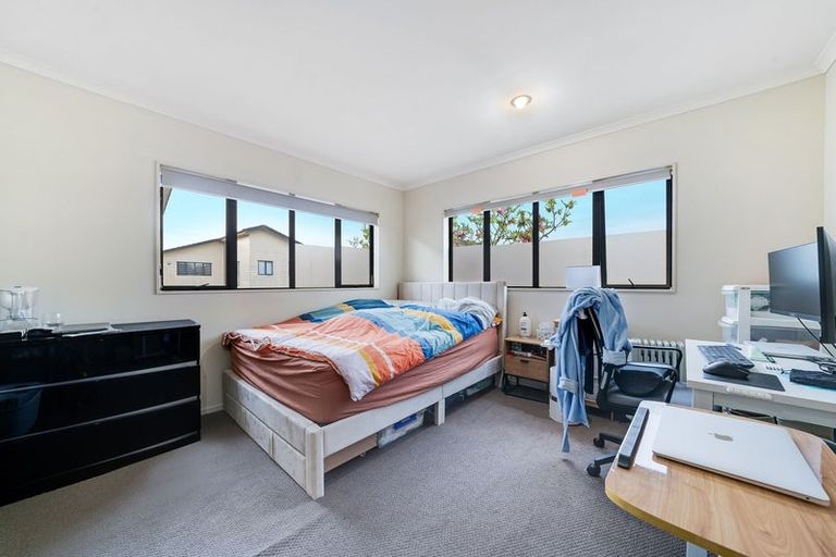 Photo of property in 398a East Tamaki Road, East Tamaki, Auckland, 2013