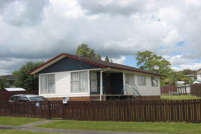 Photo of property in 50 Burbank Avenue, Manurewa, Auckland, 2102