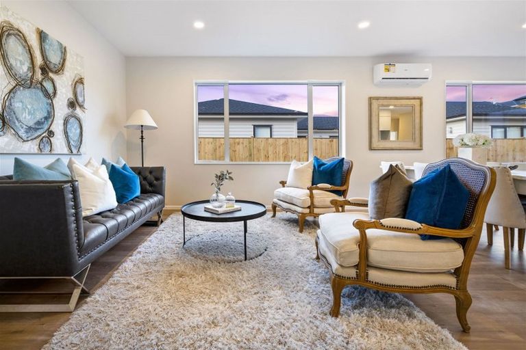 Photo of property in 37 Jeroboam Loop, Kumeu, 0810