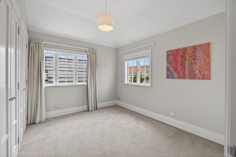 Photo of property in 11 Shelbourne Street, Nelson, 7010