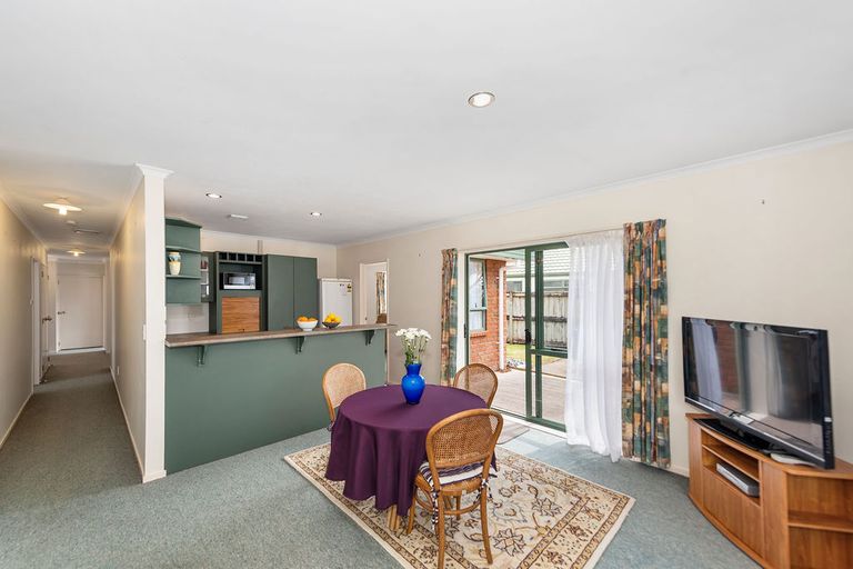 Photo of property in 25 Newfield Drive, Fairview Downs, Hamilton, 3214