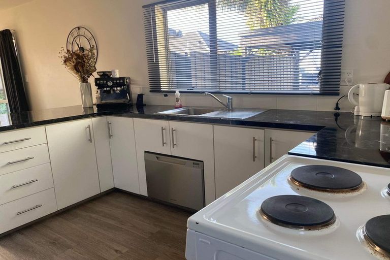 Photo of property in 111a Langdons Road, Papanui, Christchurch, 8053