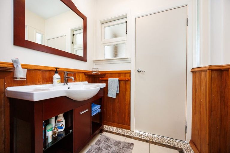 Photo of property in 573 Napier Road, Whakarongo, Palmerston North, 4470