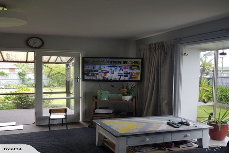 Photo of property in 17 Pamela Street, Linwood, Christchurch, 8062