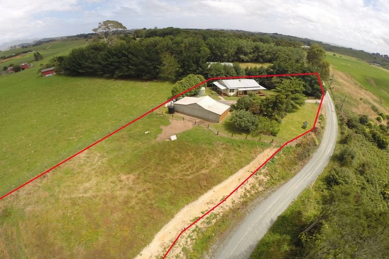 Photo of property in 56 Matakotea Road, Raglan, 3295